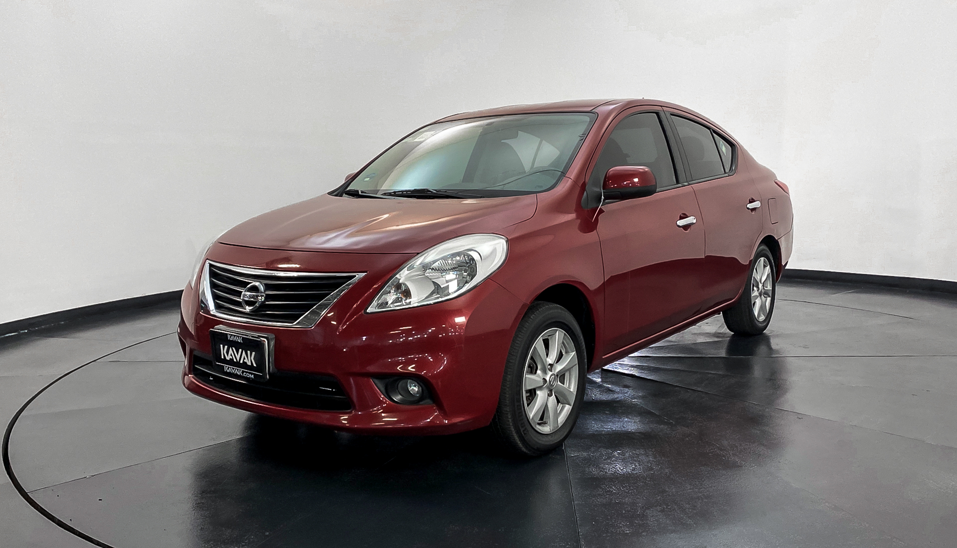 Nissan versa 2012