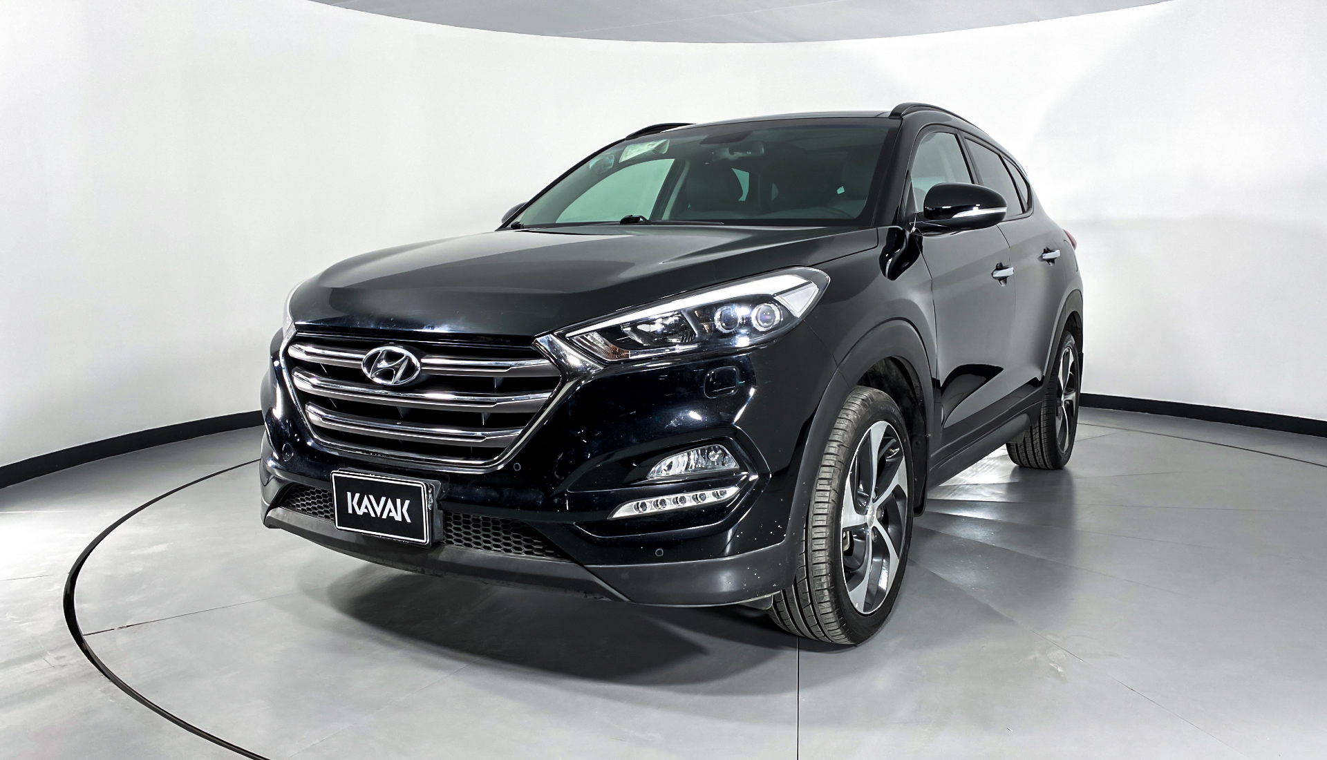 Hyundai tucson high tech