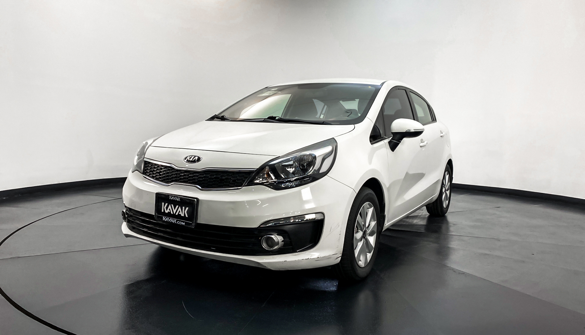 KIA Rio 2017 35906 72112 KM Precio 199999 KIA Rio 2017 35906 72112 KM Precio 199999