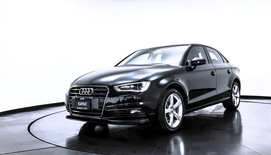 Audi A3 Ambiente 1.8T 2015