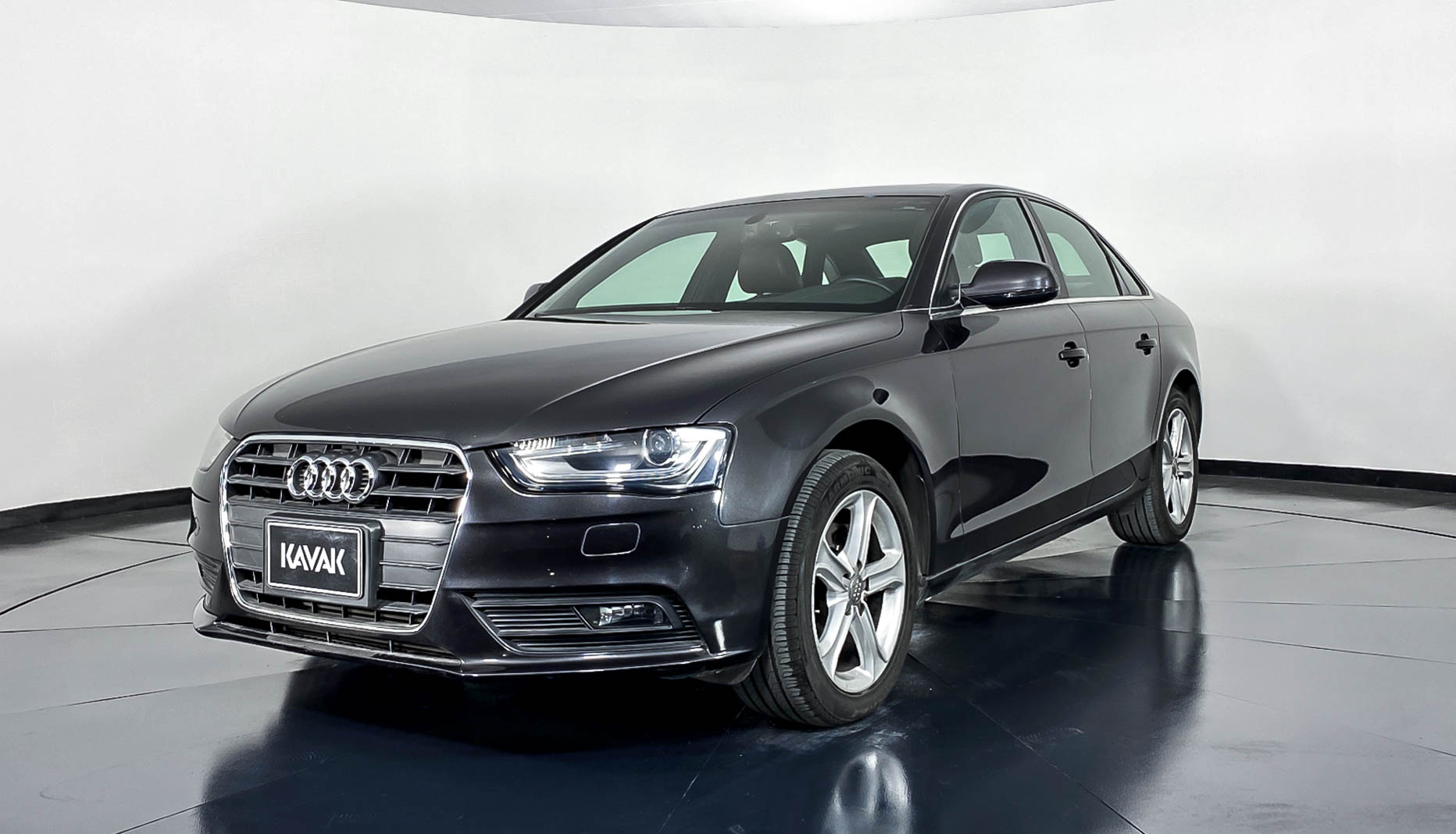 Audi a4 2013 года