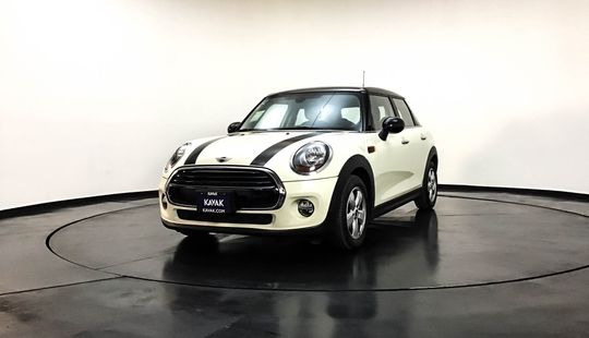 Mini Cooper Salt 2016