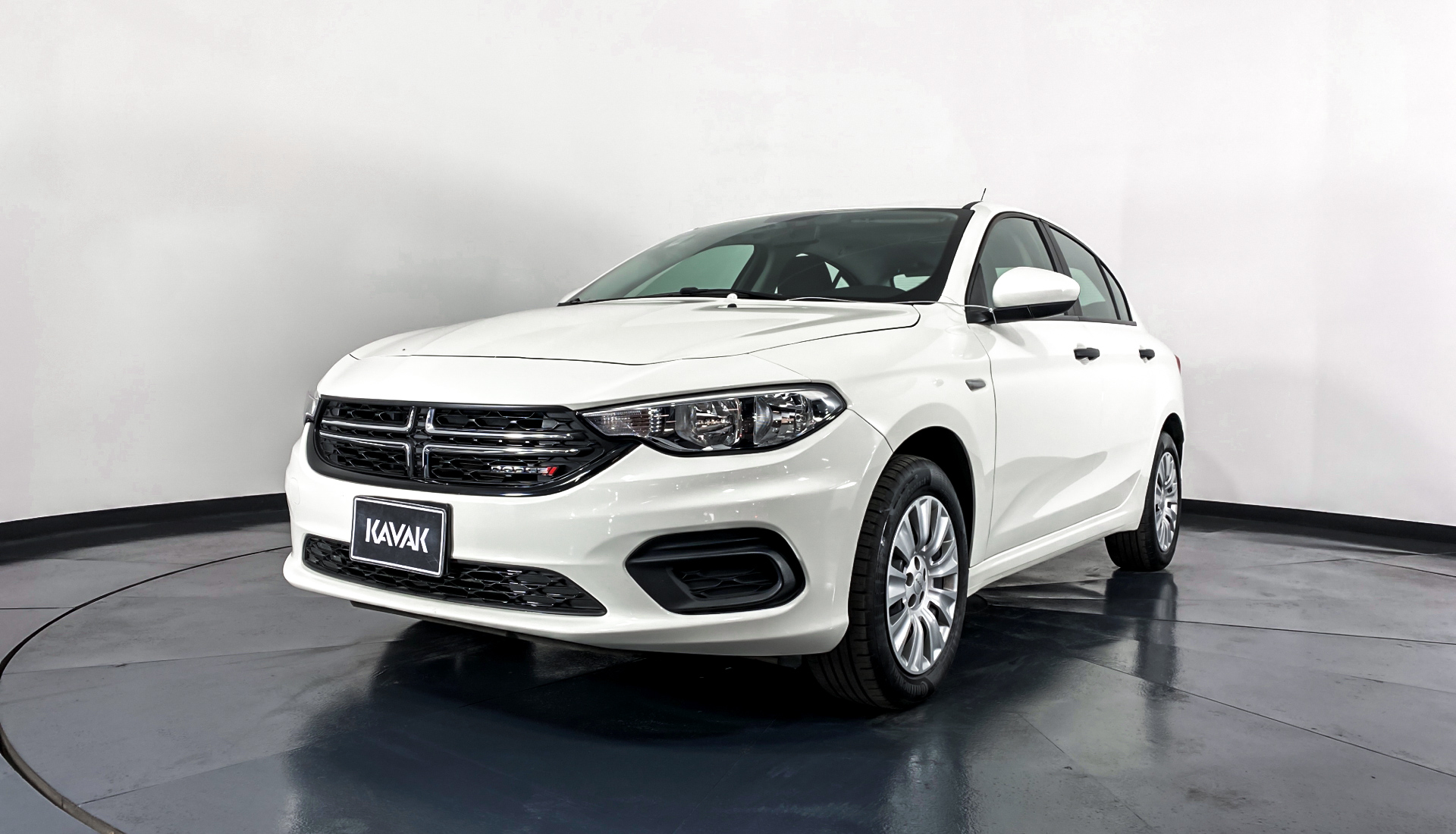Dodge Neon 2018 42408 20000 KM Precio 189999 Dodge Neon 2018 42408 20000 KM Precio 189999