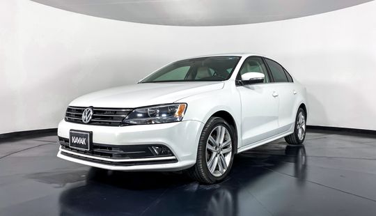 Volkswagen Jetta A6 Sportline 2015