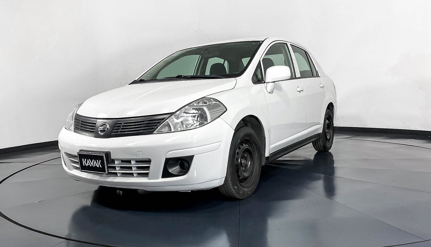 Nissan tiida 2012 хэтчбек