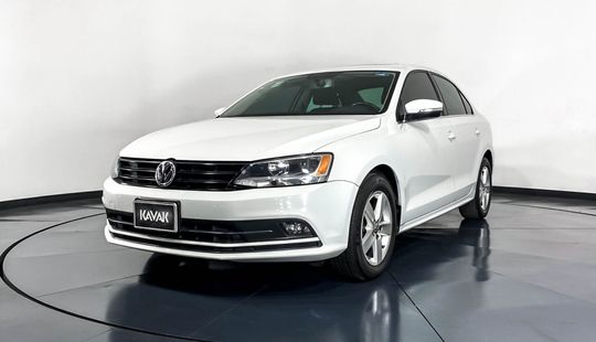Volkswagen Jetta A6 Sportline 2016