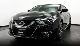 Nissan Maxima