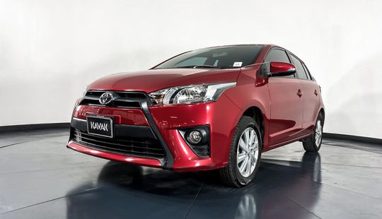Toyota Yaris Hatch Back S 2017