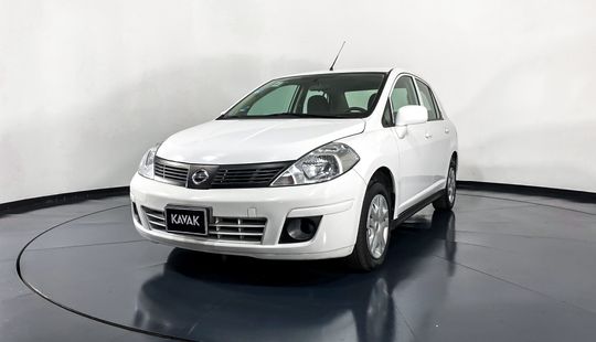 Nissan Tiida Sense 2018