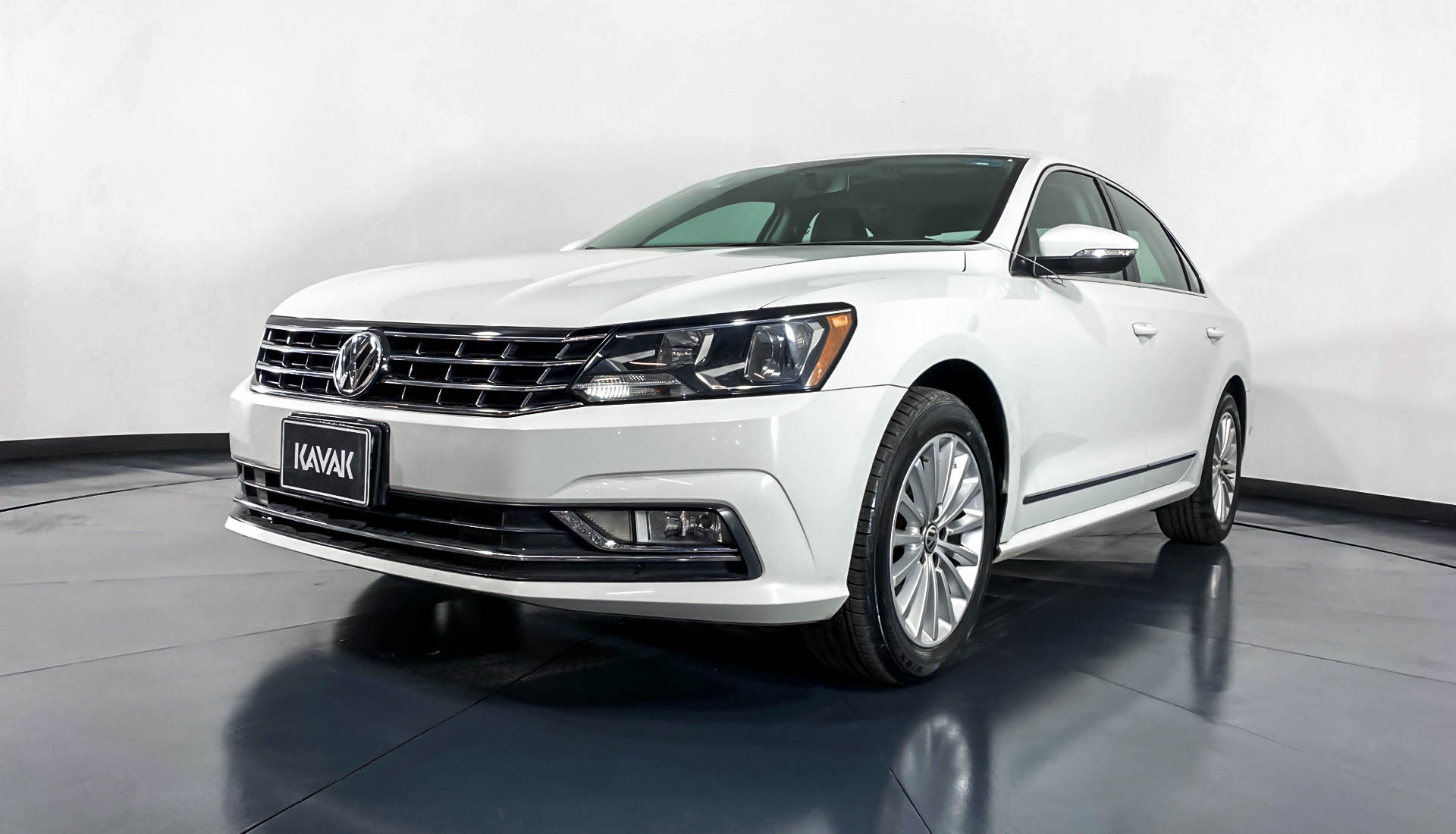 Volkswagen passat 2016 года