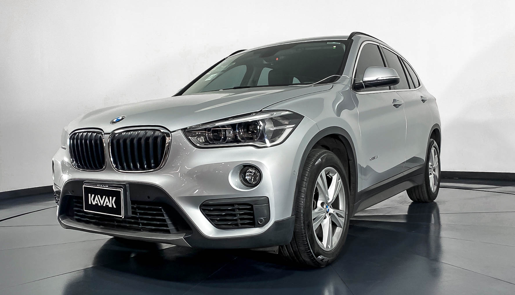 Bmw x1 1 поколение