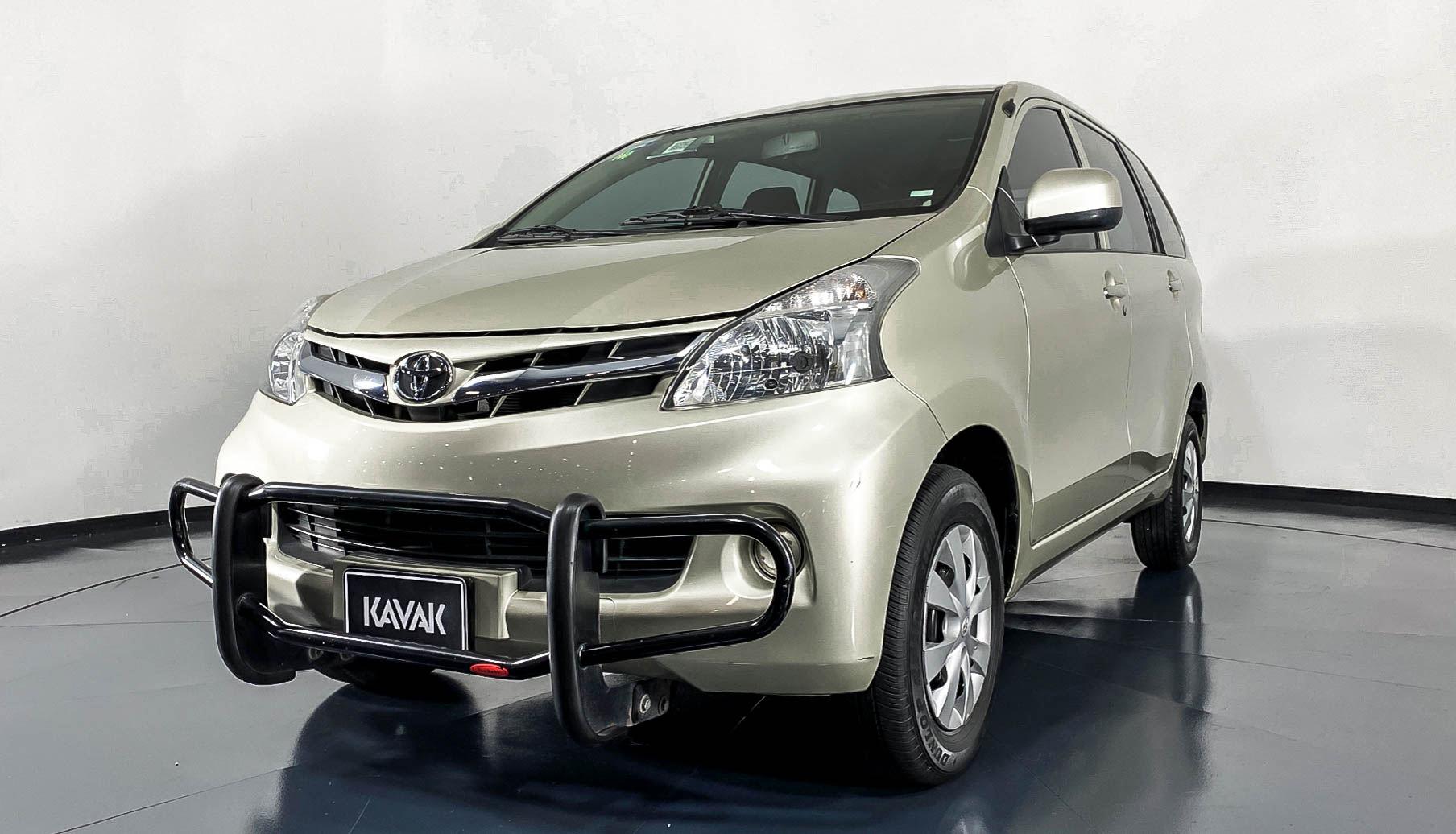 Toyota avanza характеристики