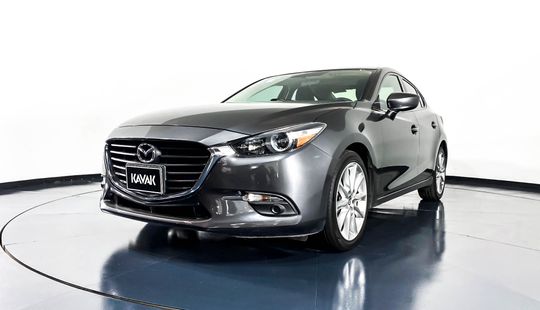 Mazda 3 s 2017