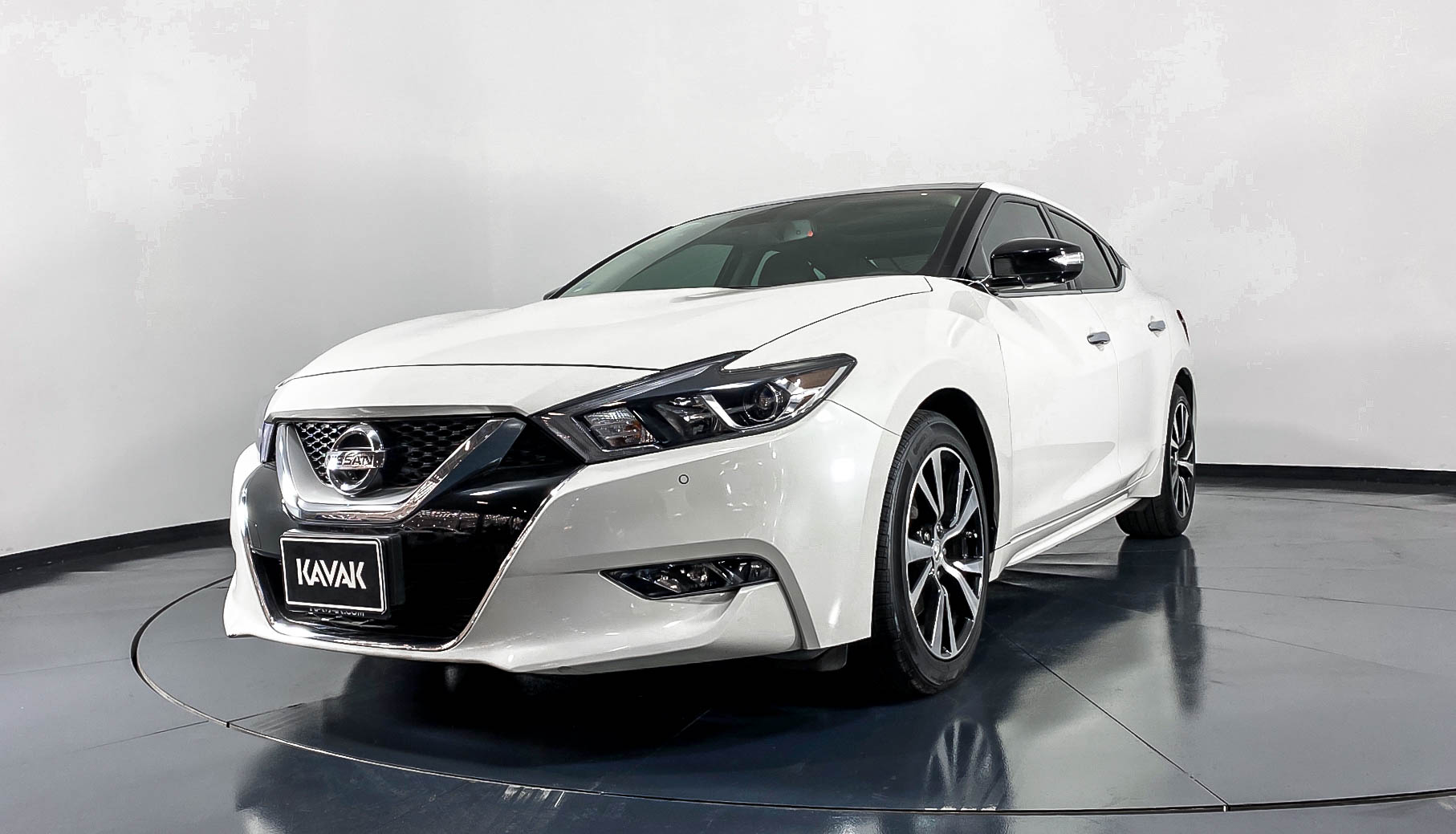 Nissan maxima 2018