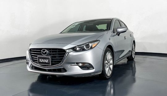 Mazda 3 s 2017