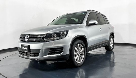 Volkswagen Tiguan Native Sport y Style 2015