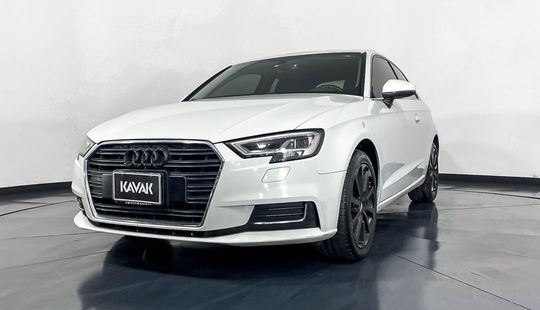 Audi A3 Hatch Back Select 2017