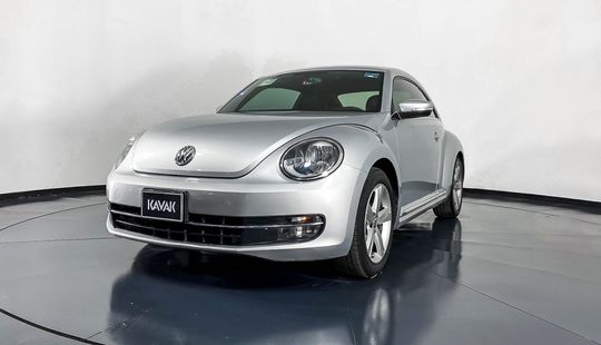 Volkswagen Beetle Hatch Back Sport 2016