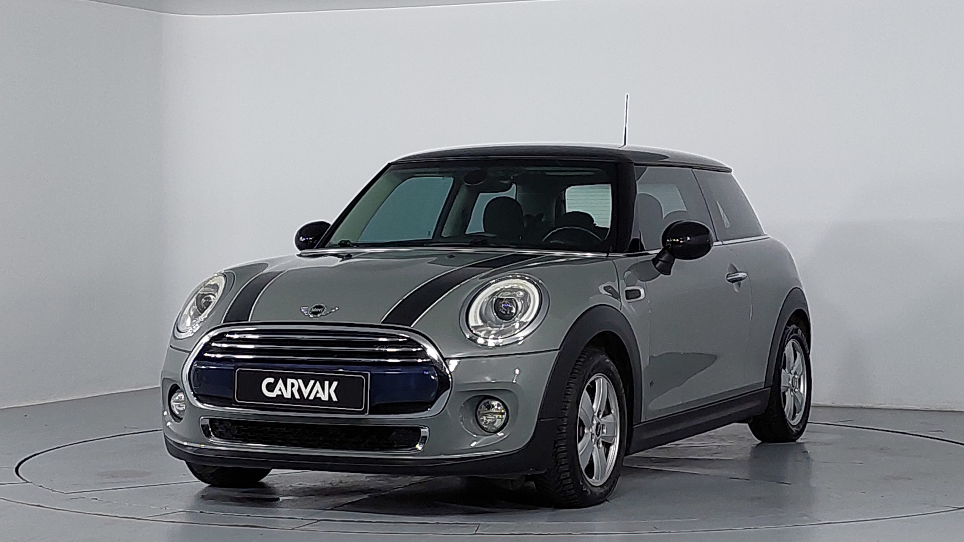 Mini • Cooper