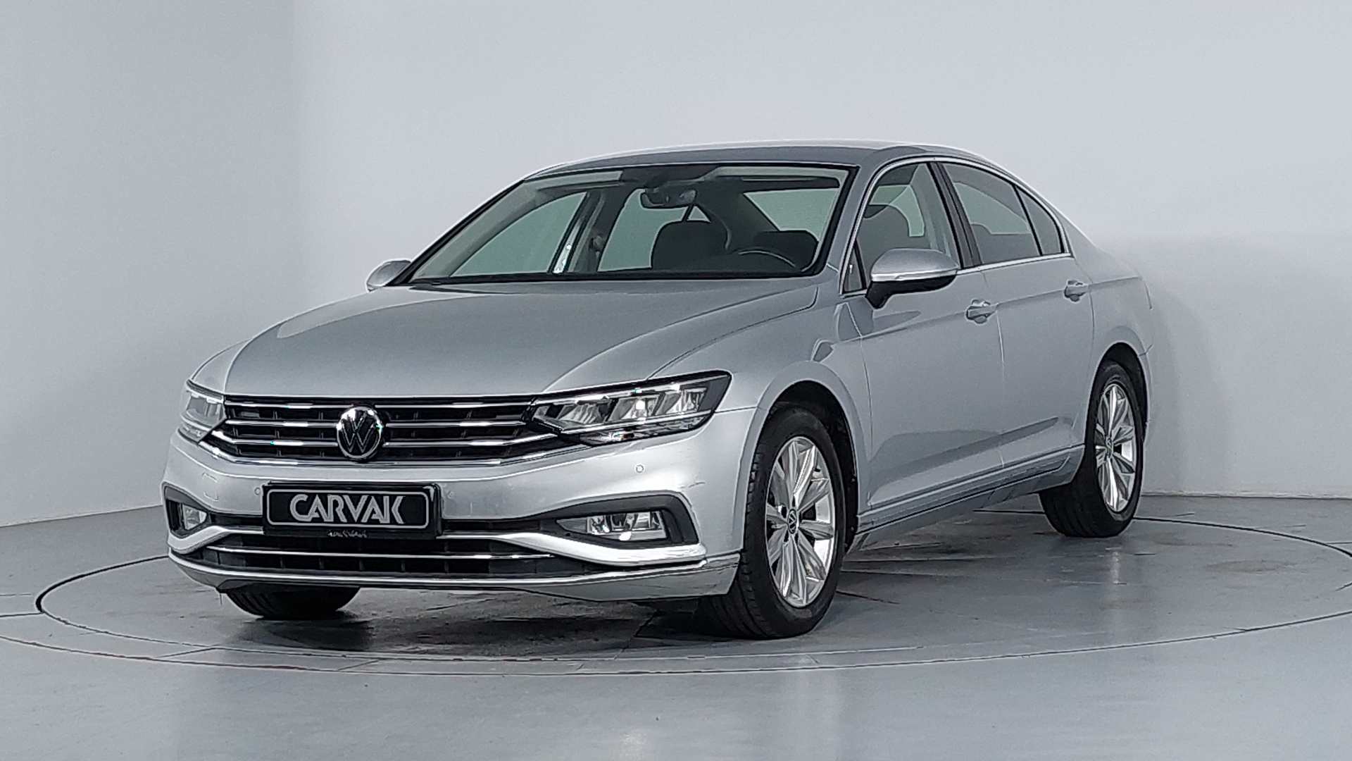 Volkswagen • Passat