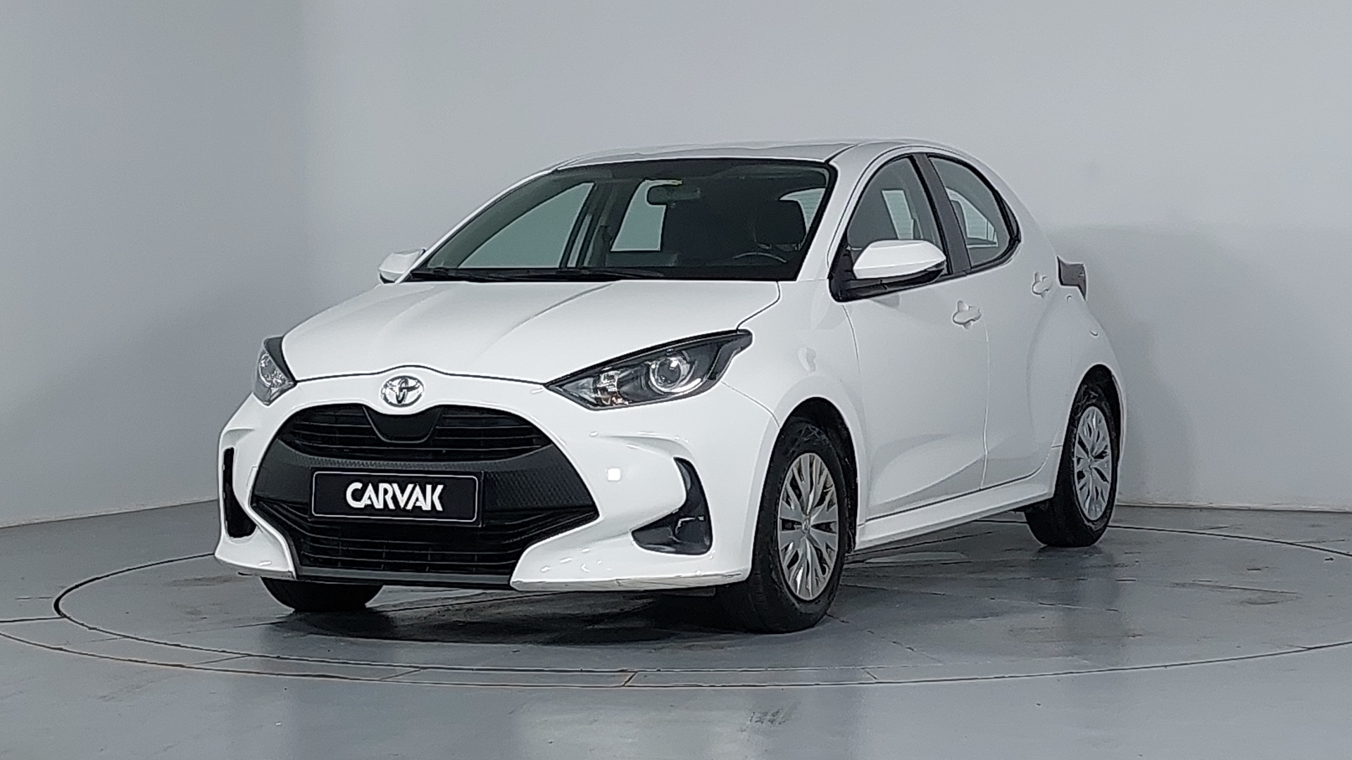 Toyota • Yaris