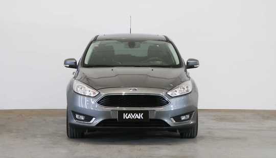 Ford Focus III 2.0 Se Plus Mt 2017