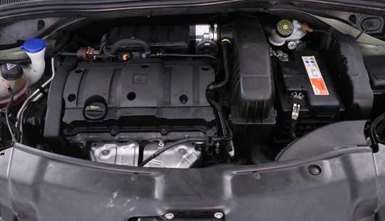 Peugeot 208 1.6 Allure Tiptronic 2018