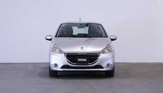 Peugeot 208 1.5 Allure 2013