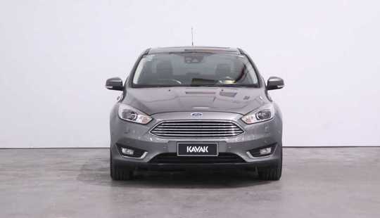 Ford Focus III 2.0 Sedan Titanium At6 2017