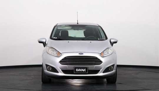 Ford Fiesta Kinetic Design 1.6 Se 120cv 2015