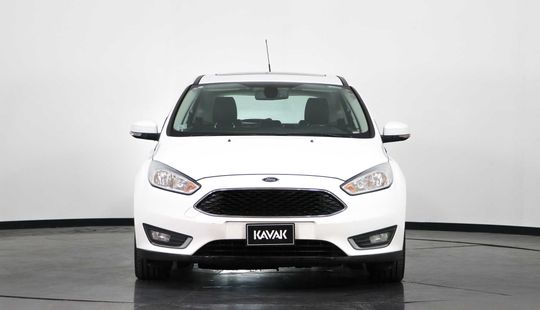 Ford Focus III 2.0 Se Plus At6 L/14 2015