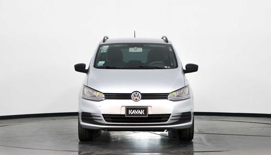 Volkswagen Suran 1.6 Comfortline 2015