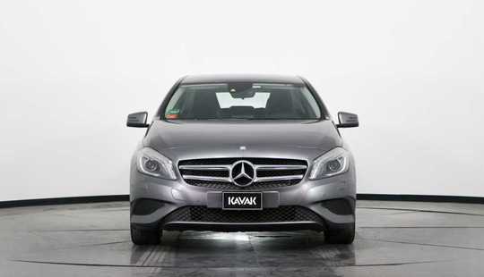 Mercedes Benz Clase A 1.6 A 200 At Urban B.efficiency 156cv 2013