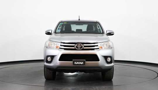Toyota Hilux 2.8 Cd Srv Pack 177cv 4x2 2016