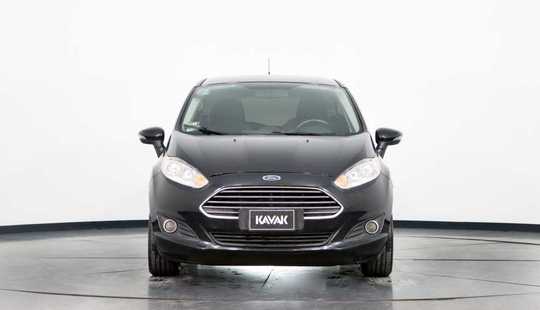 Ford Fiesta Kinetic Design 1.6 Se 120cv 2013